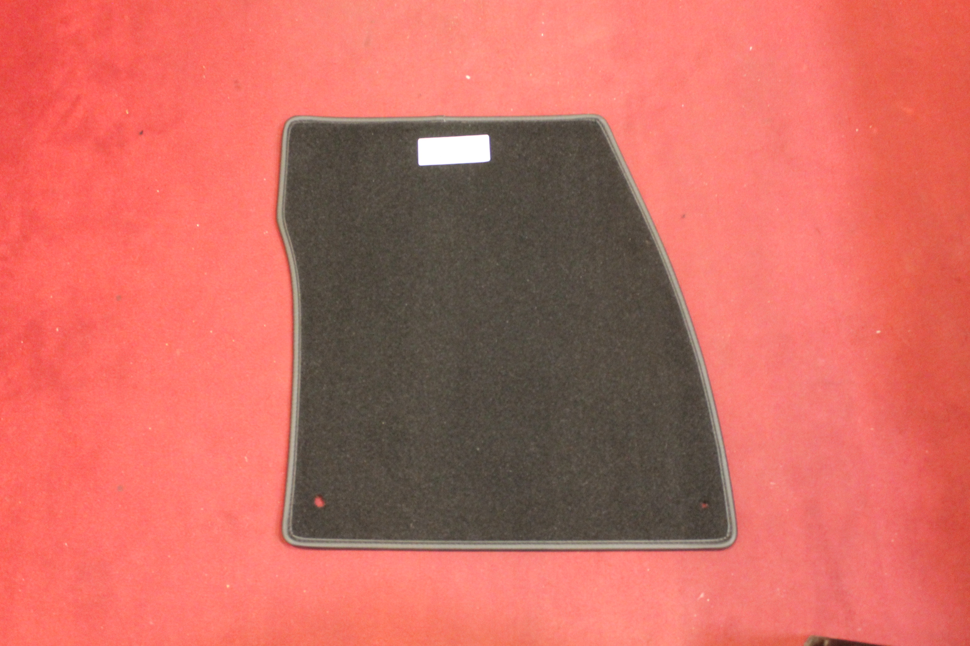 Tapis conducteur LHD noir Evora 400